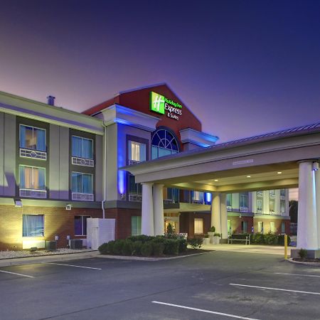 Holiday Inn Express Hotel & Suites Emporia, An Ihg Hotel Buitenkant foto